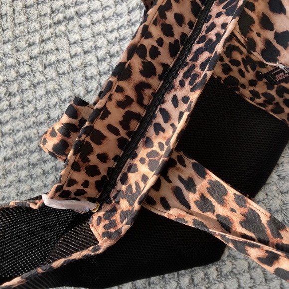NWT Victorias Secret Extra Large Leopard Mesh Tote Bag - Picture 5 of 5